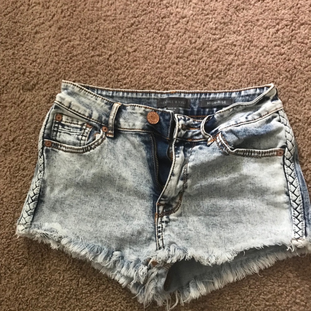 Kendall & Kylie high rise shorts